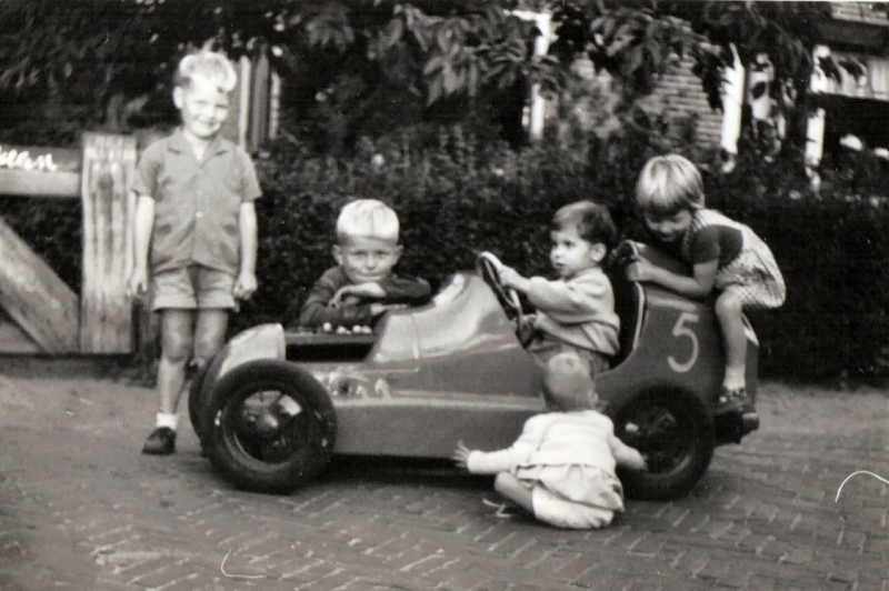 groepsfoto eind jaren 50