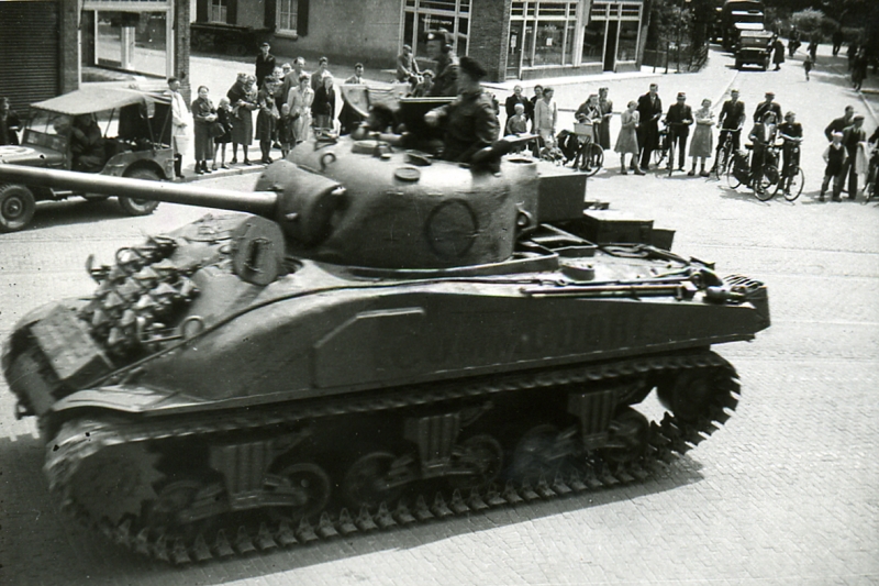 Huizerweg 30 mei 1945