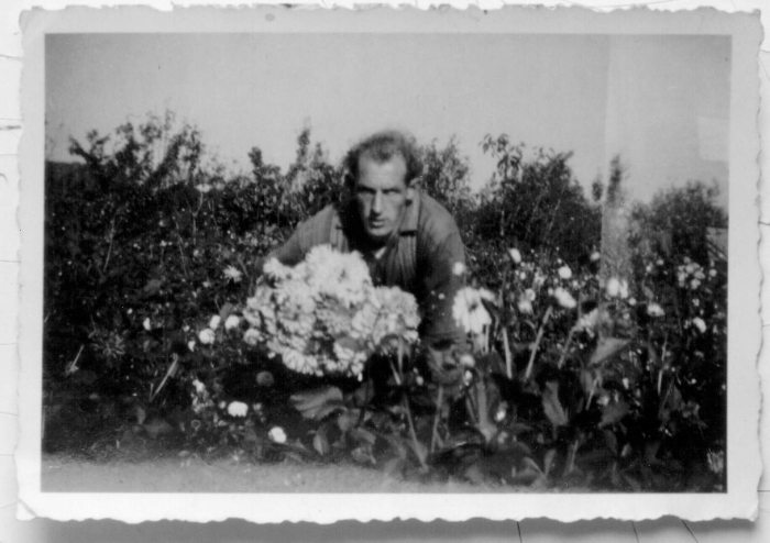 Jan de Jong in de bloemen