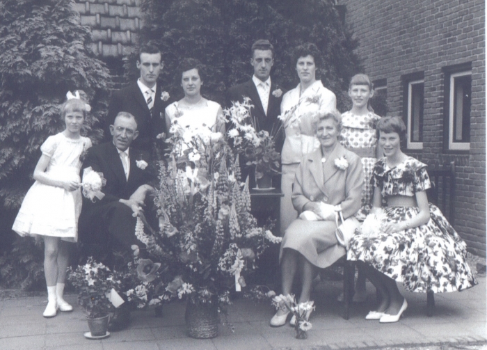 25 jaar getrouwd fam.Henk Vos 1960