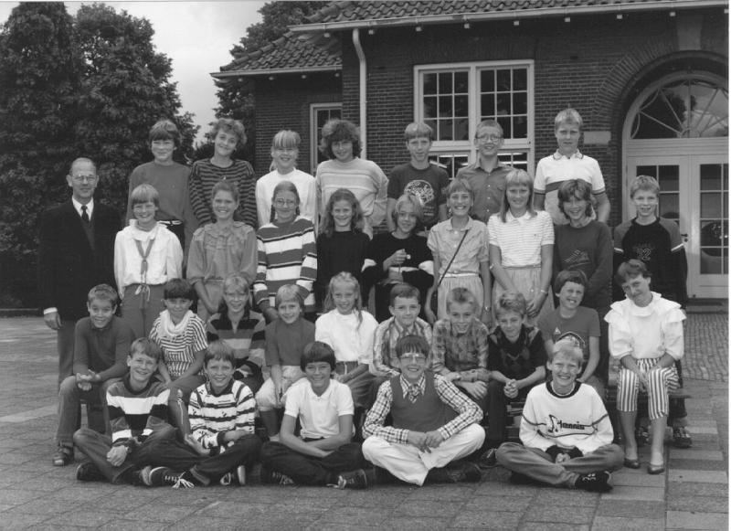 RK Bernardusschool 1981 -1982 6e klas