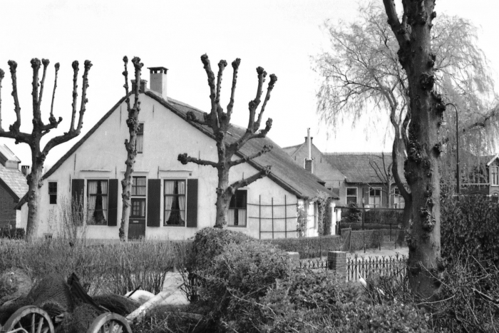 Dorpsstraat 13      1961