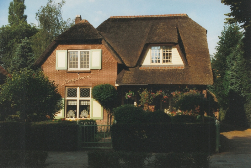 Woning aan Huizerweg 1999
