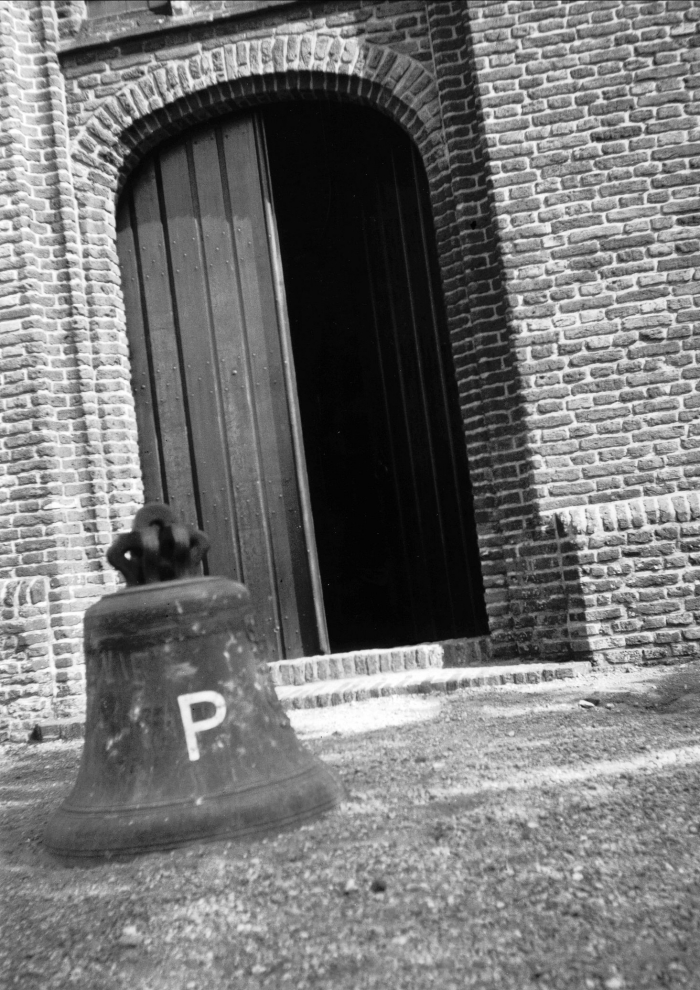 geroofde klok uit de NH.Kerk 31-03-1943