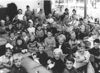 RK Kleuterschool 1957 klas 2