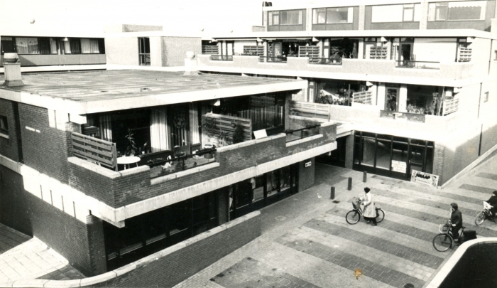 gebouw de Wetering 1983